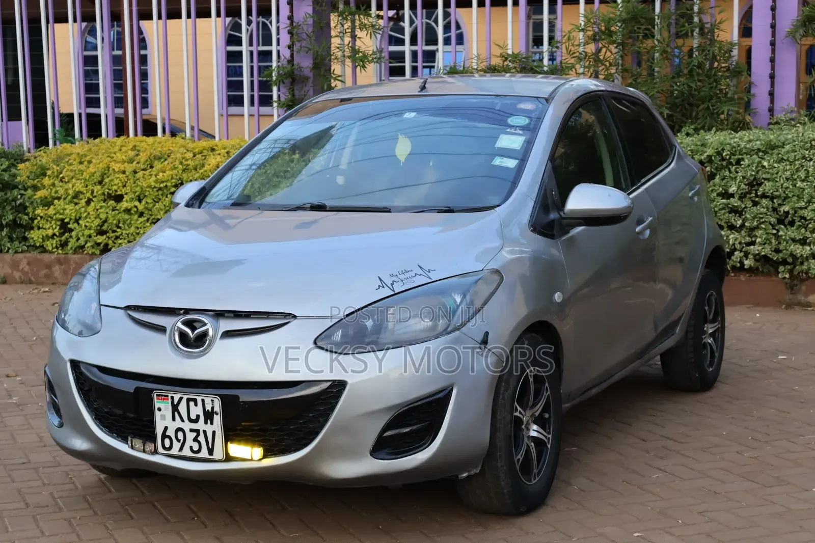 Mazda Demio 2013 Gray