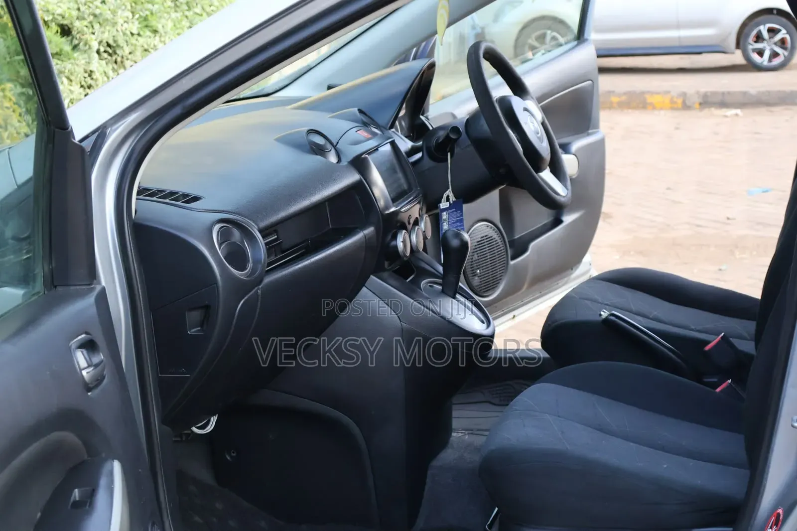 Mazda Demio 2013 Gray