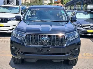 Toyota Land Cruiser Prado 2021 Ivory