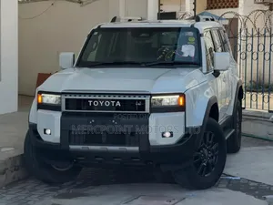 Toyota Land Cruiser Prado 2.8 2024 White