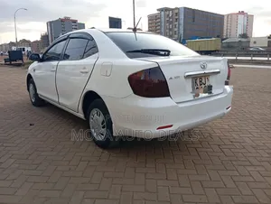 Toyota Allion 2002 White