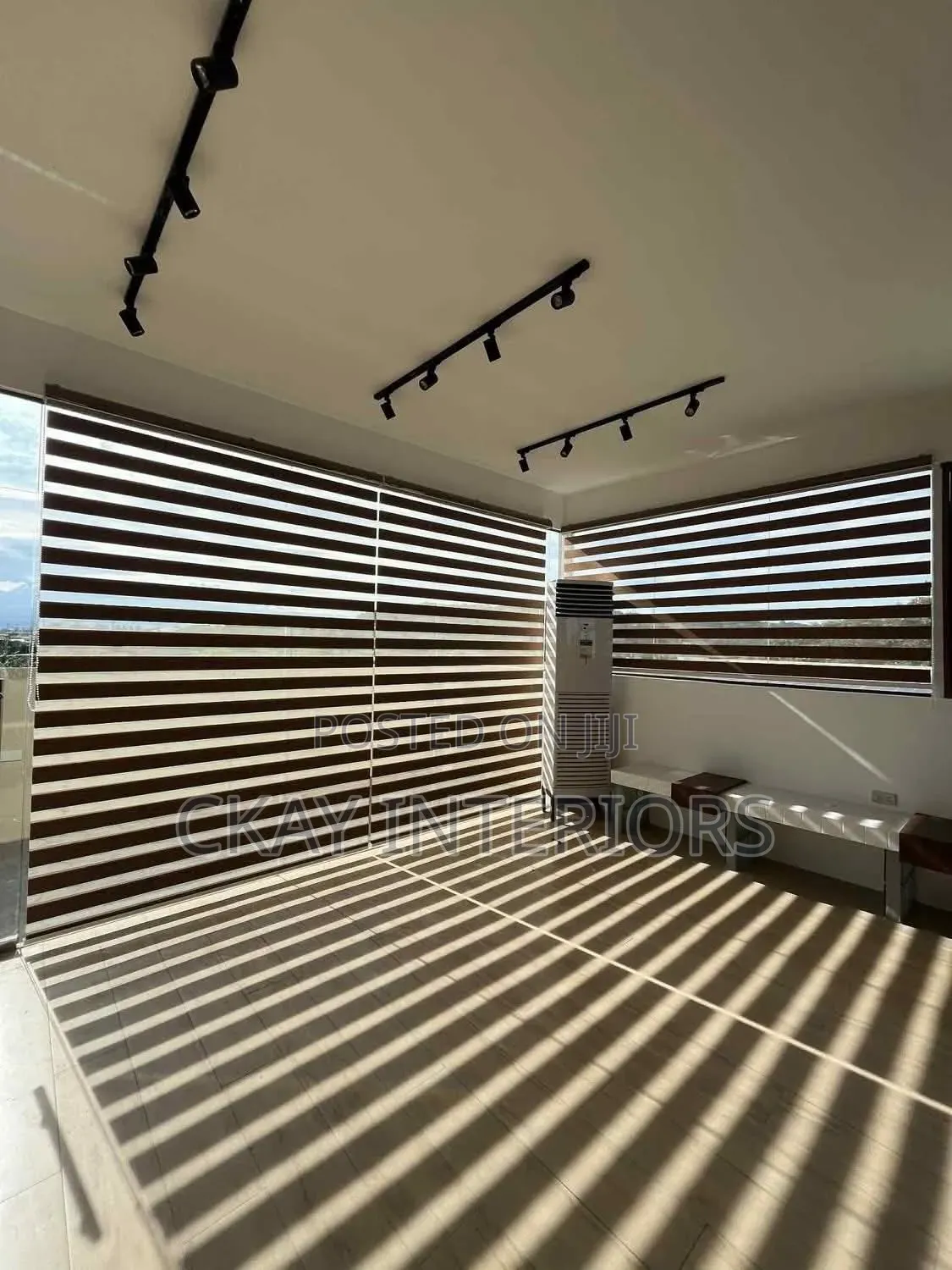 Enjoy Greater Control Over Glare and Incoming Daylight While Working.