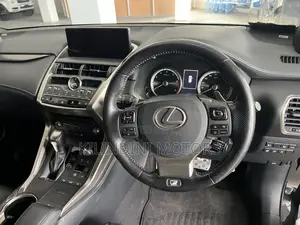 Lexus RX 2019