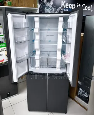 Syinix 4-Door Refrigerator 421 Litres, Modern Glass Finish