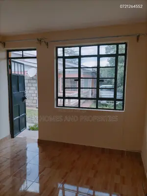 Mini Flat in Maasai Lodge for rent