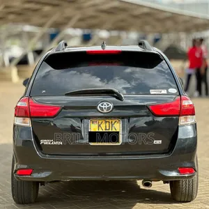 Toyota Corolla Fielder 2015 Black