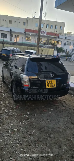 Toyota Corolla Fielder 2012 Black