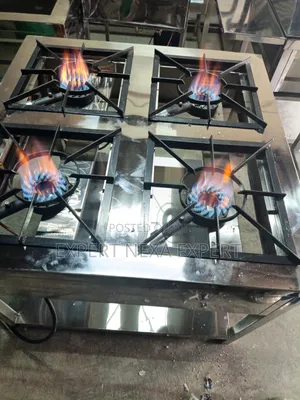 4 Burner Commercial Cooker