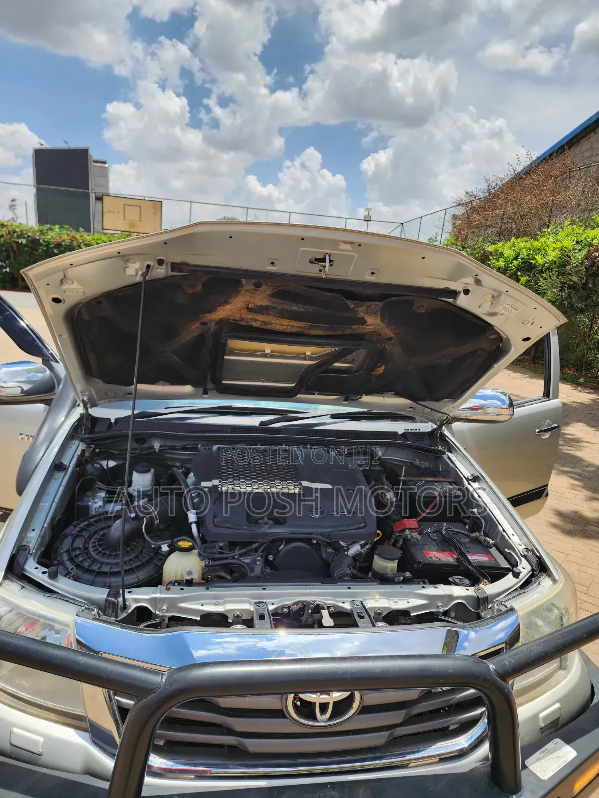 Toyota Hilux 2013 Silver
