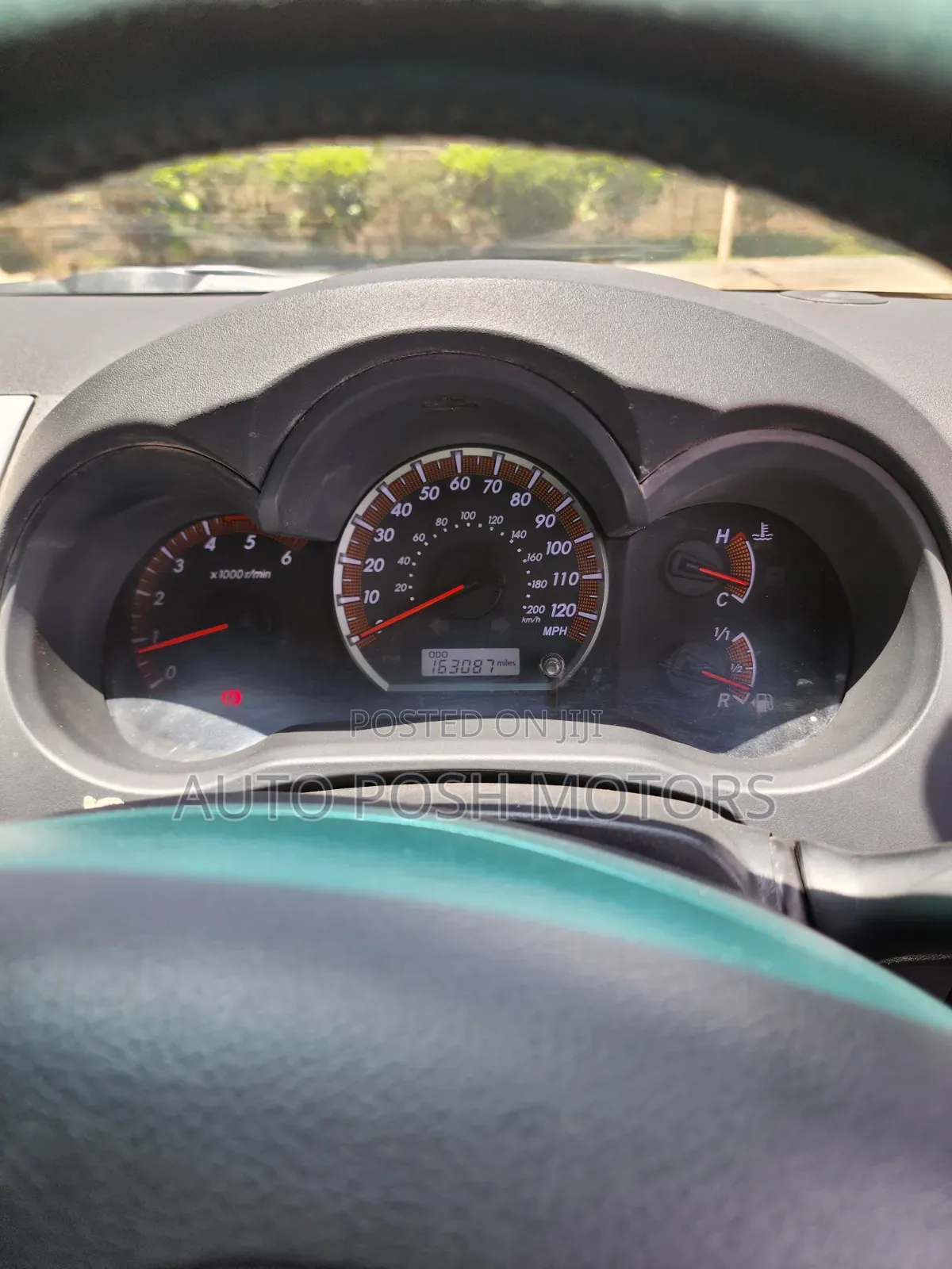 Toyota Hilux 2013 Silver
