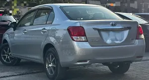Toyota Axio 2014 Silver