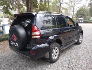 Toyota Land Cruiser Prado 2006 Blue