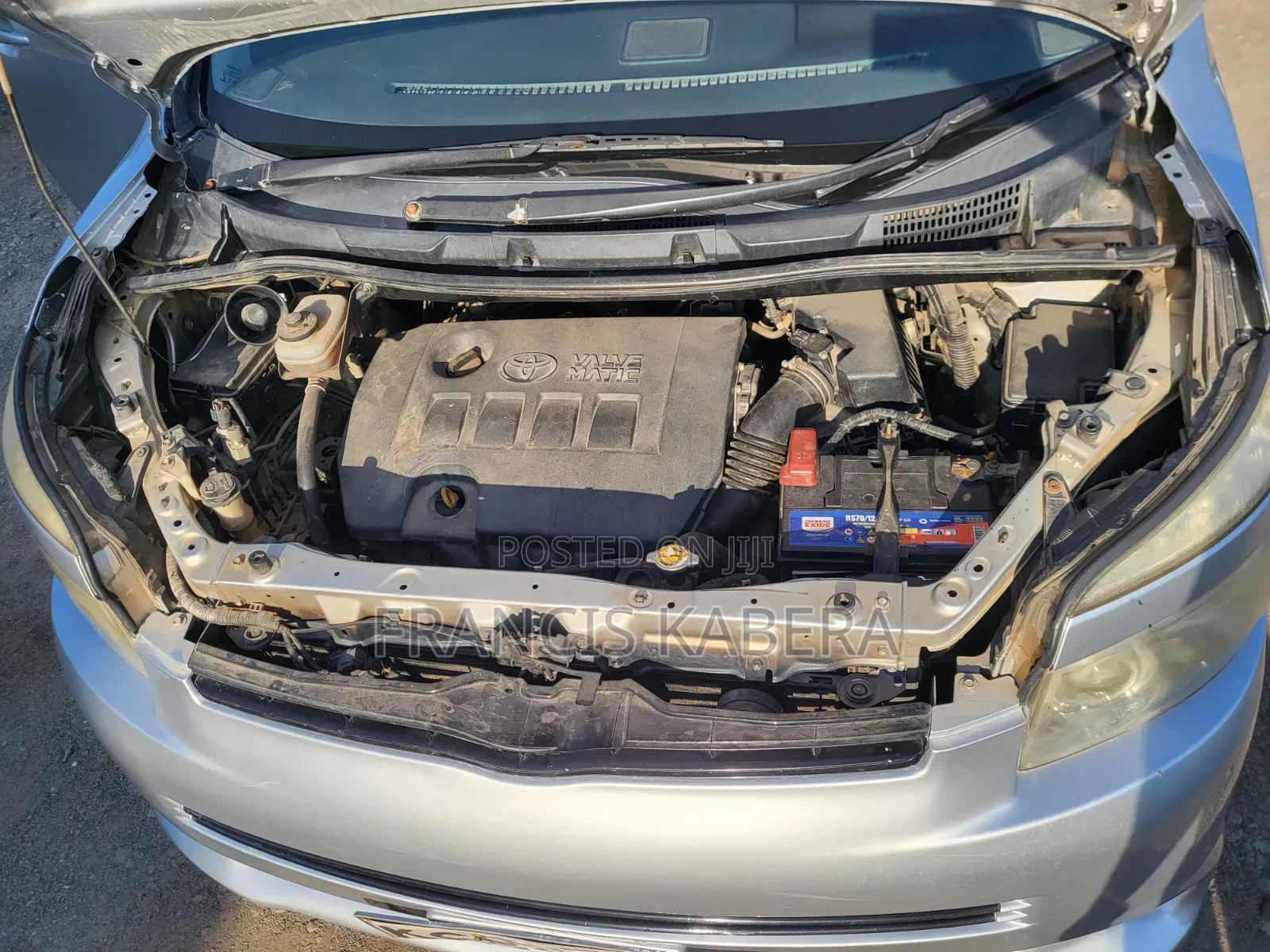 Toyota Voxy 2009 Silver