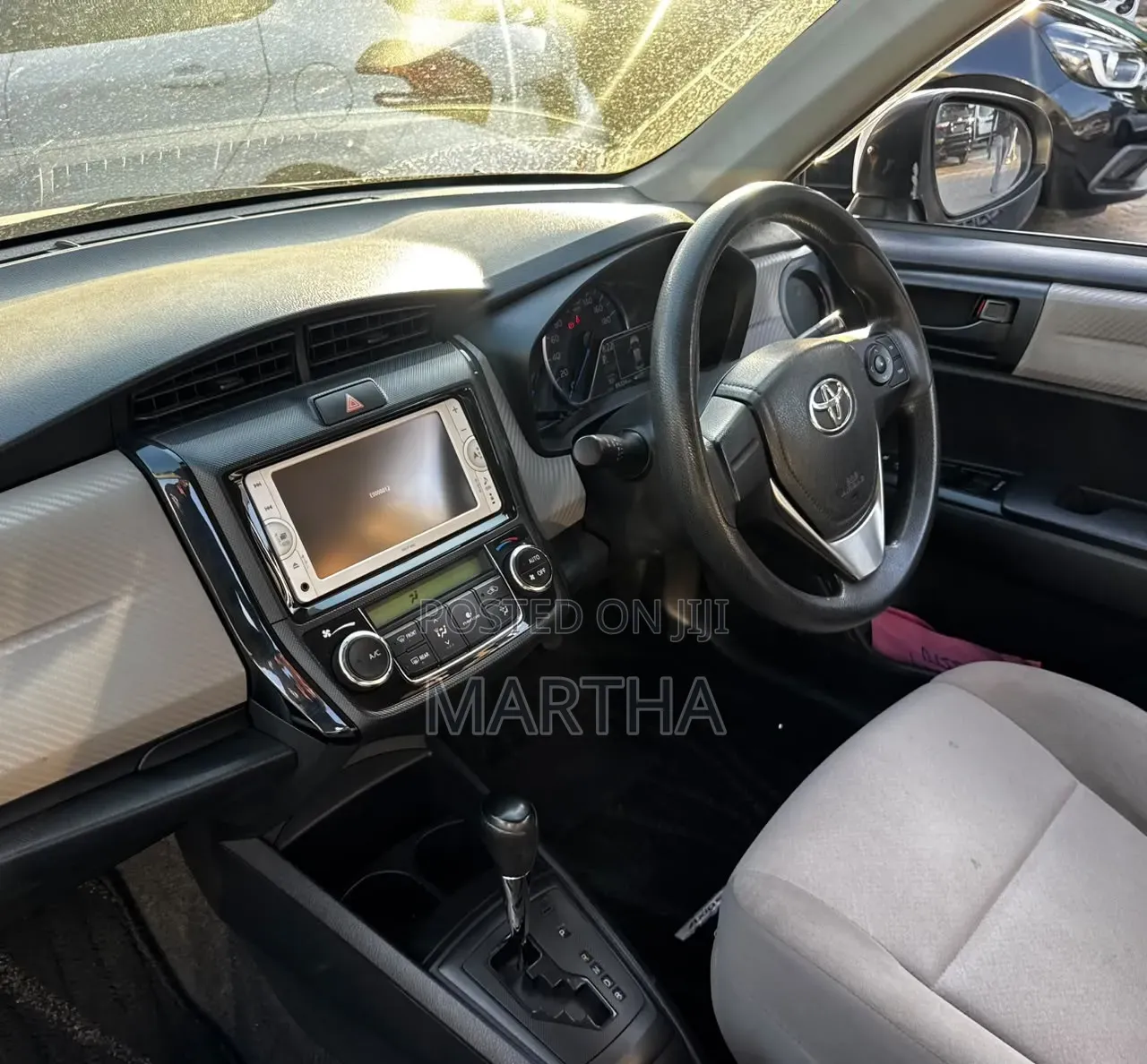 Toyota Axio 2014 Silver
