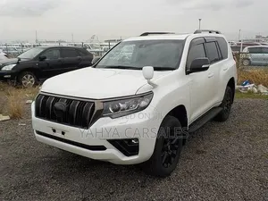 Toyota Land Cruiser Prado 2021 White