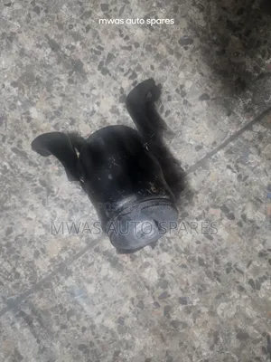 Mazda Demio 2012 Engine Mounting