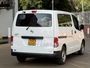 Nissan NV200 2018