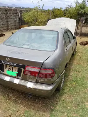 Nissan FB15 1994 Gray