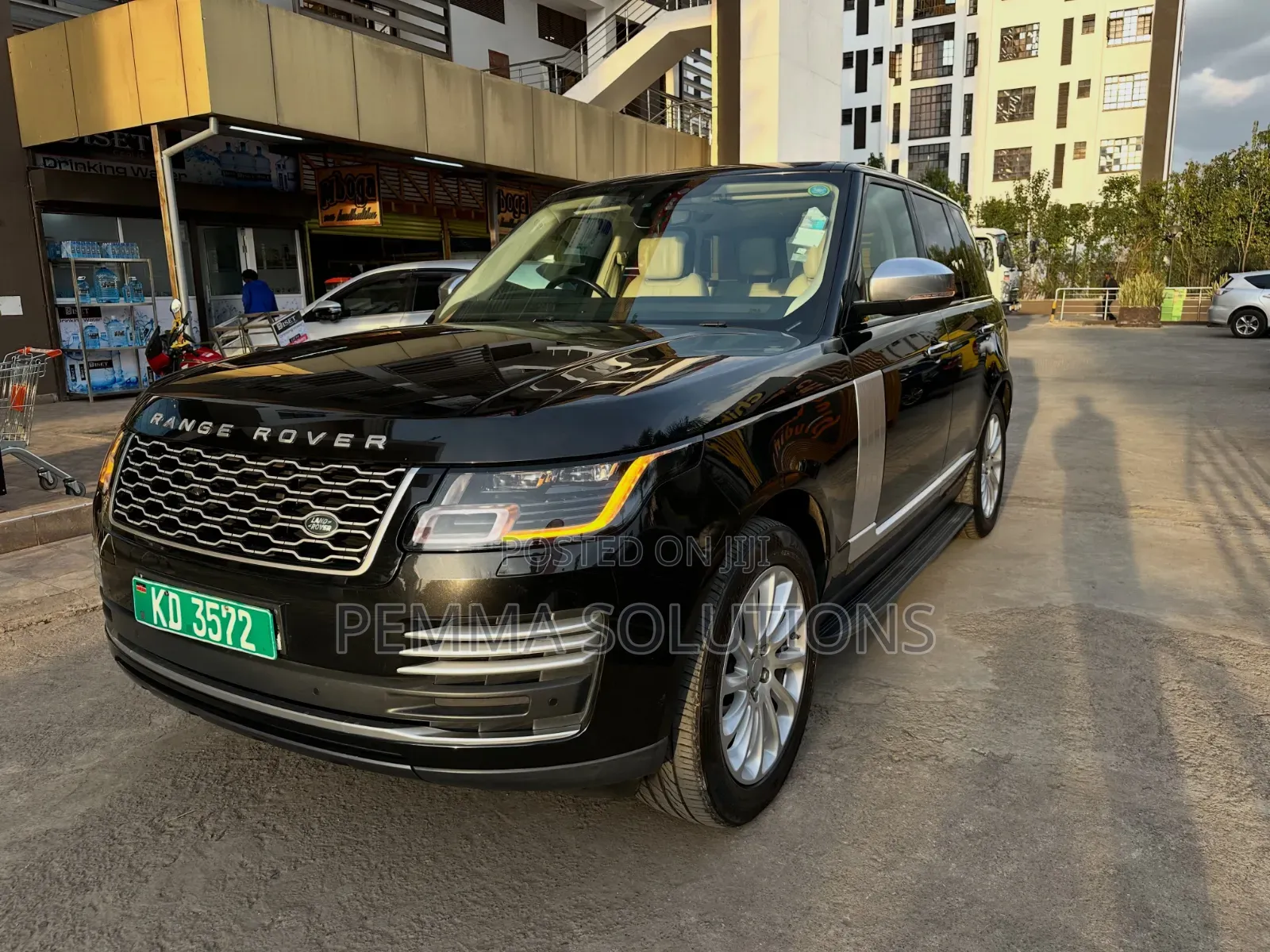 Land Rover Range Rover Vogue 2019 Black