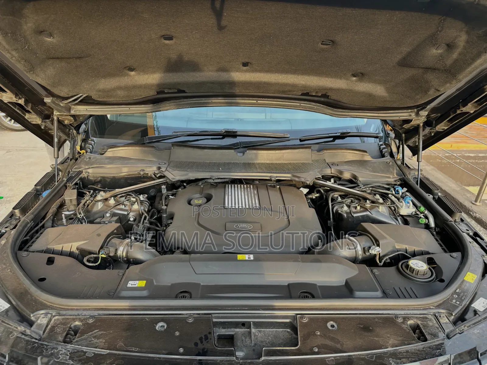 Land Rover Range Rover Vogue 2019 Black