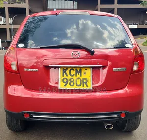 Mazda Verisa 2010 Red