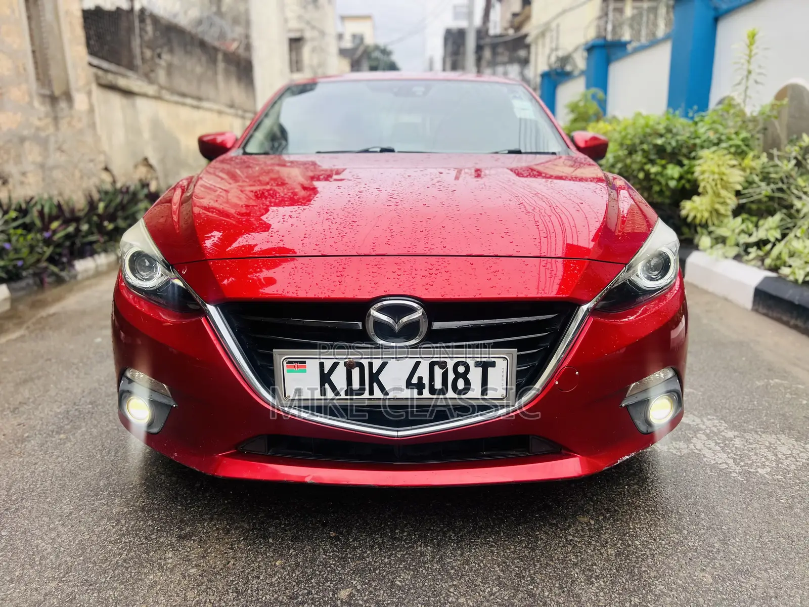 Mazda Axela 2015 Red