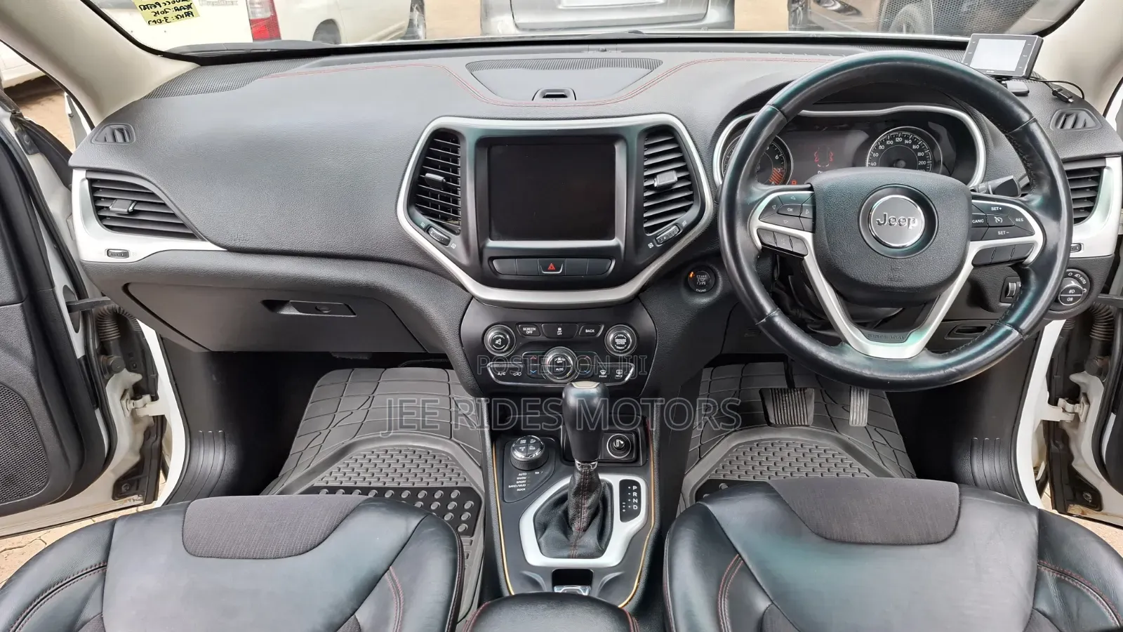 Jeep Cherokee 2015 White