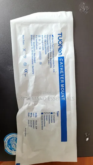 Catheter Mount With Double Swivel