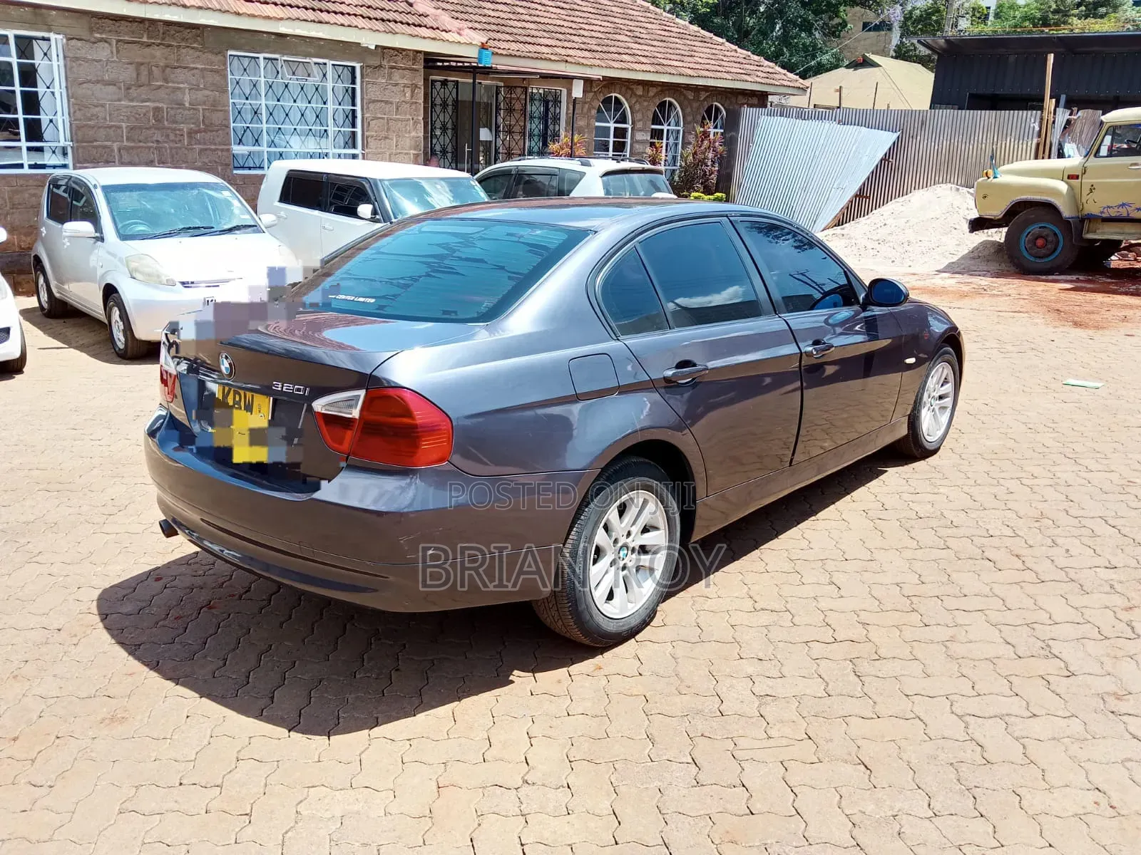 BMW 318i 2006 Gray