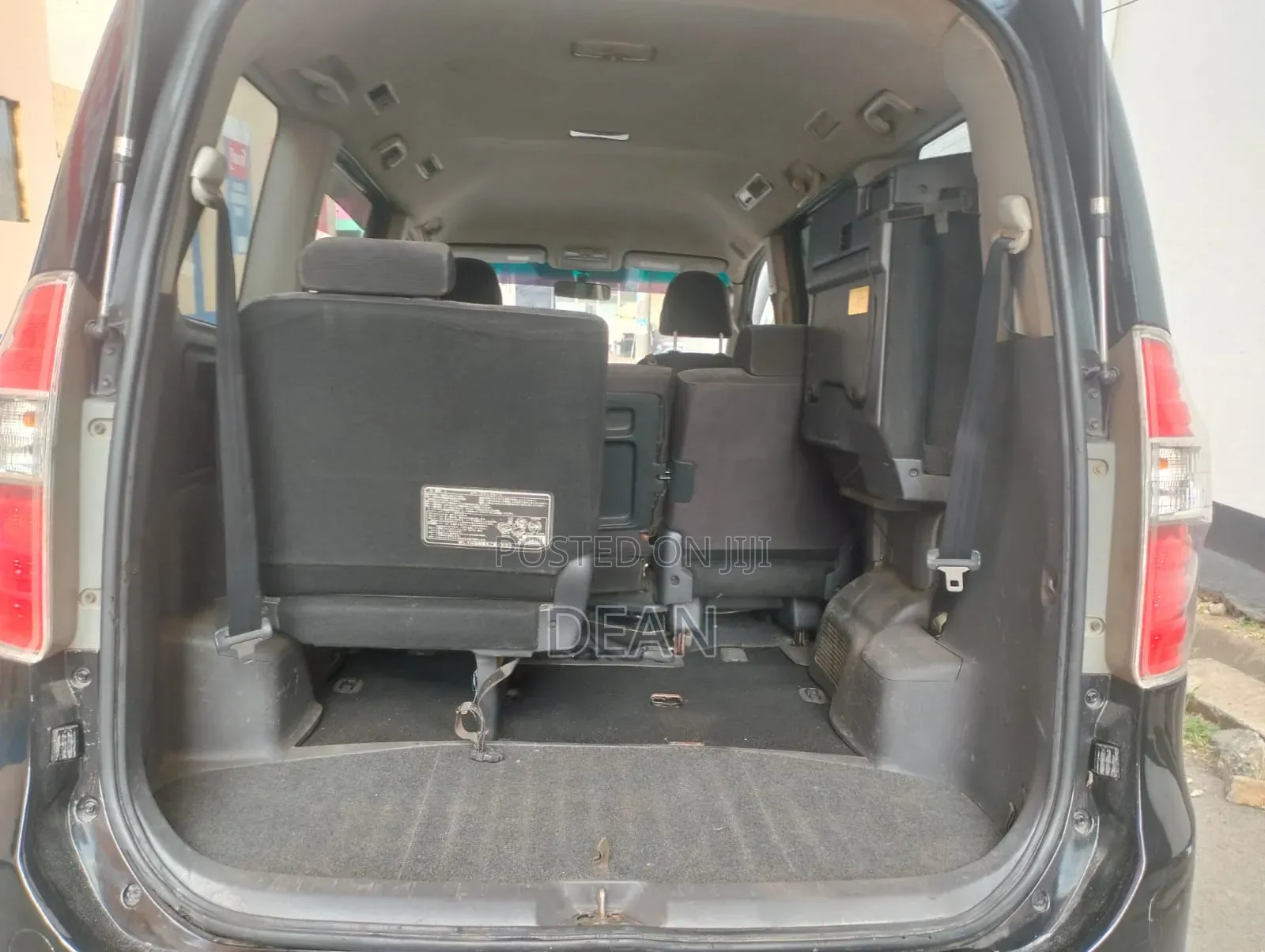 Toyota Noah 2009 Black