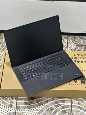 Laptop Dell Precision 5570 16GB Intel Core i9 SSD 512GB