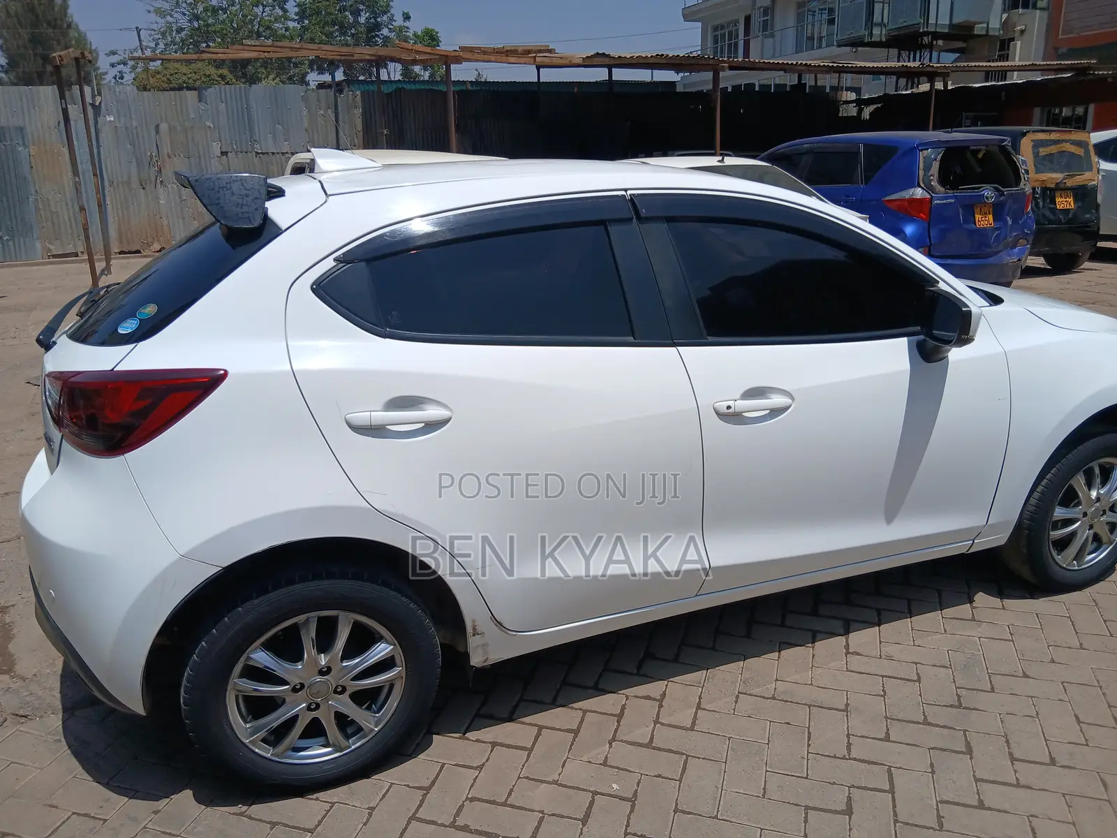 Mazda Demio 2018 White