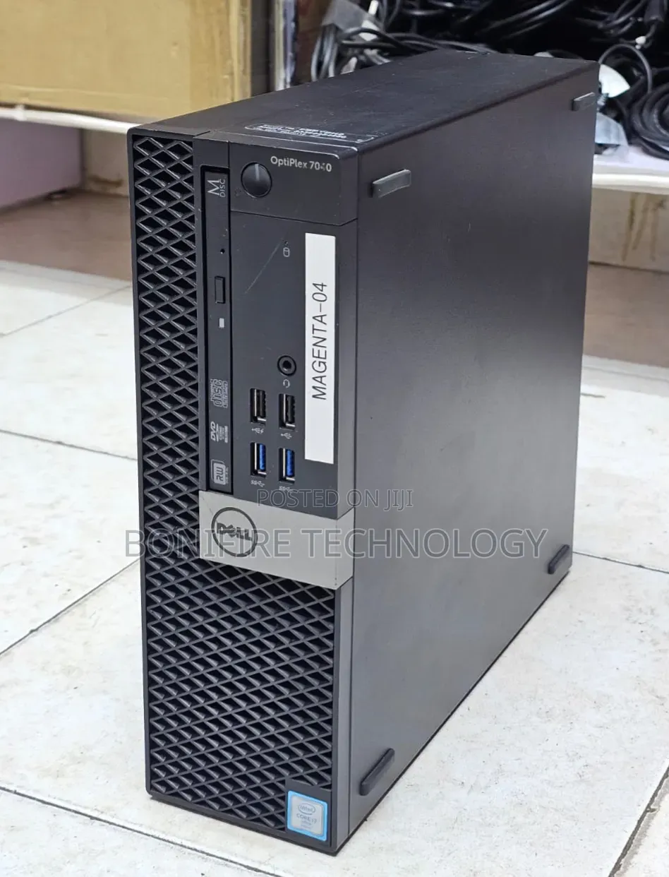 Desktop Computer Dell OptiPlex 7040 8GB Intel Core i7 SSD 256GB