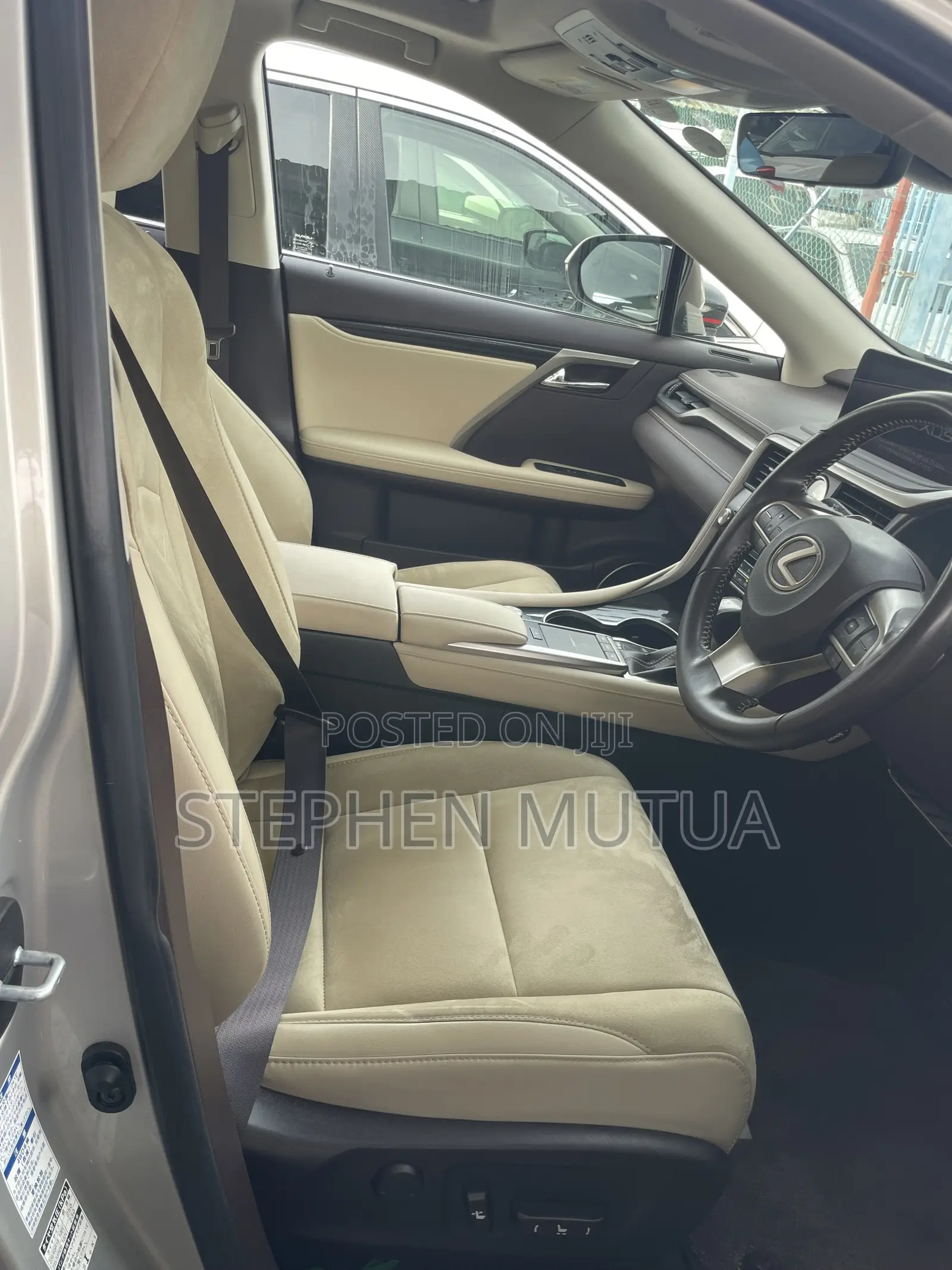 Lexus RX 300 4WD 2019 Gold