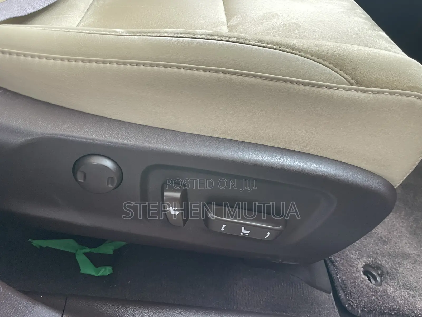 Lexus RX 300 4WD 2019 Gold