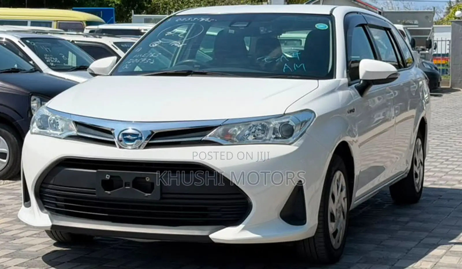 Toyota Corolla Fielder 2019 White