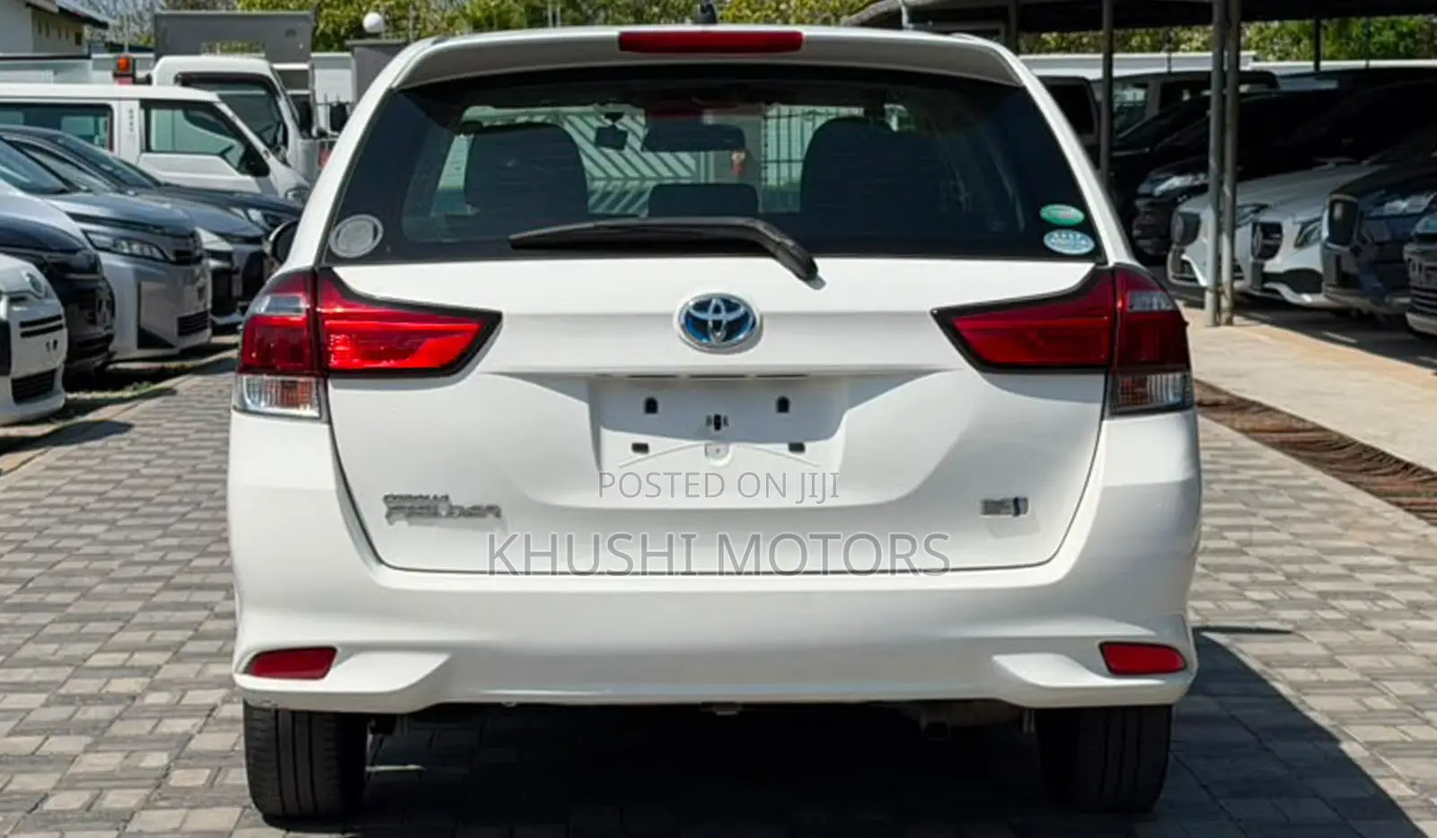 Toyota Corolla Fielder 2019 White