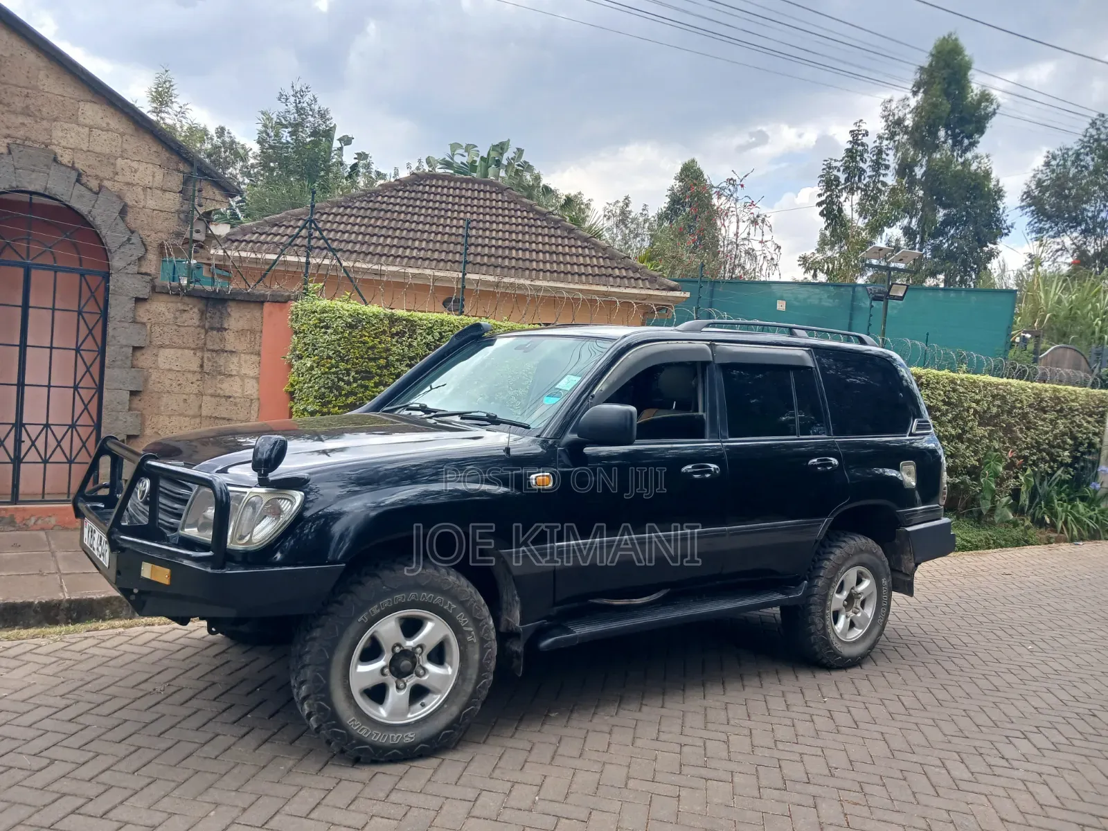 Toyota Land Cruiser 2003 Black