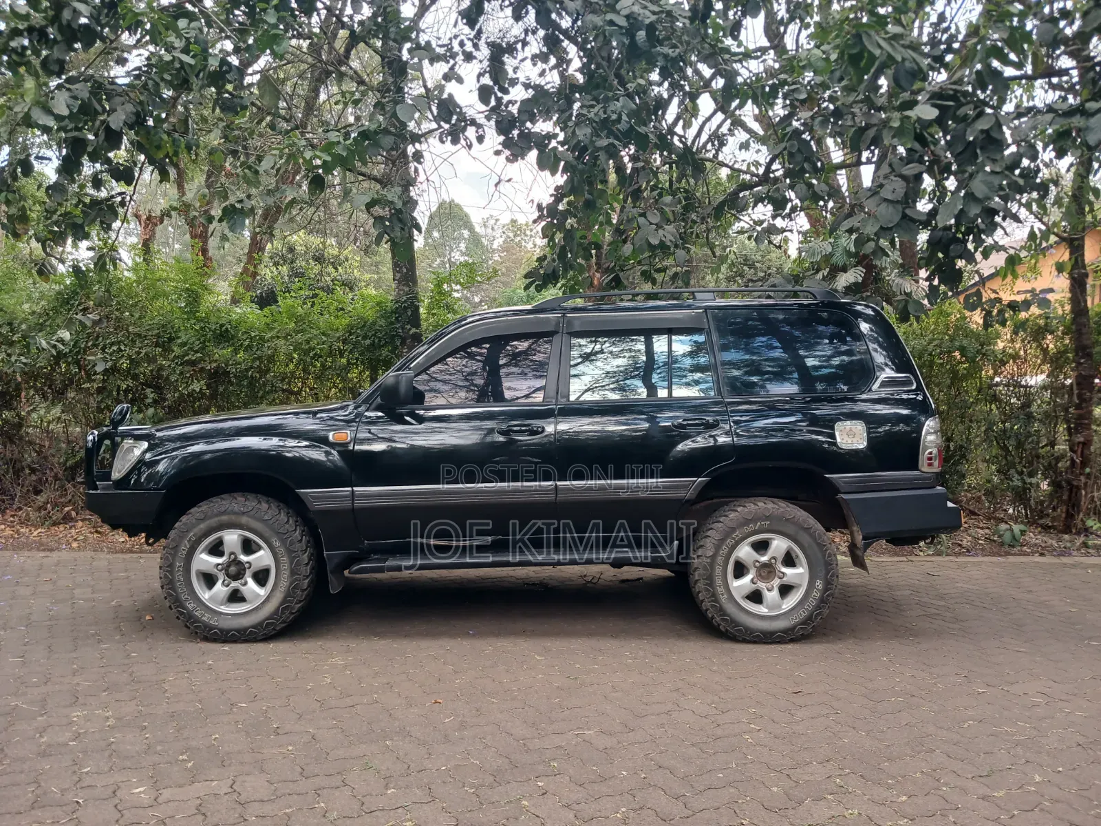Toyota Land Cruiser 2003 Black