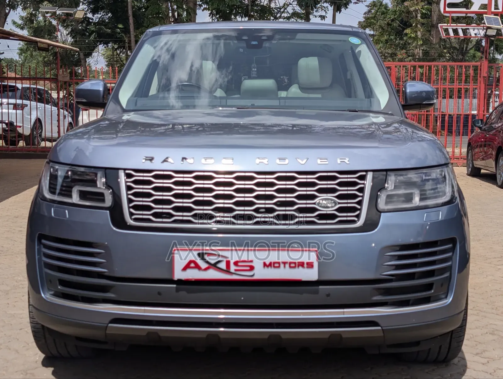 Land Rover Range Rover Vogue 2019 Blue