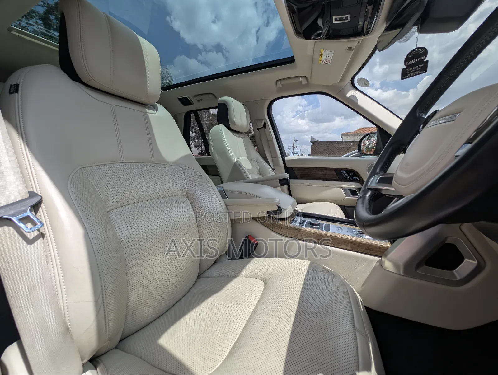 Land Rover Range Rover Vogue 2019 Blue