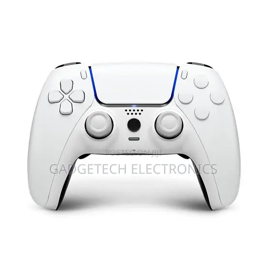 White Ps 5 Pad