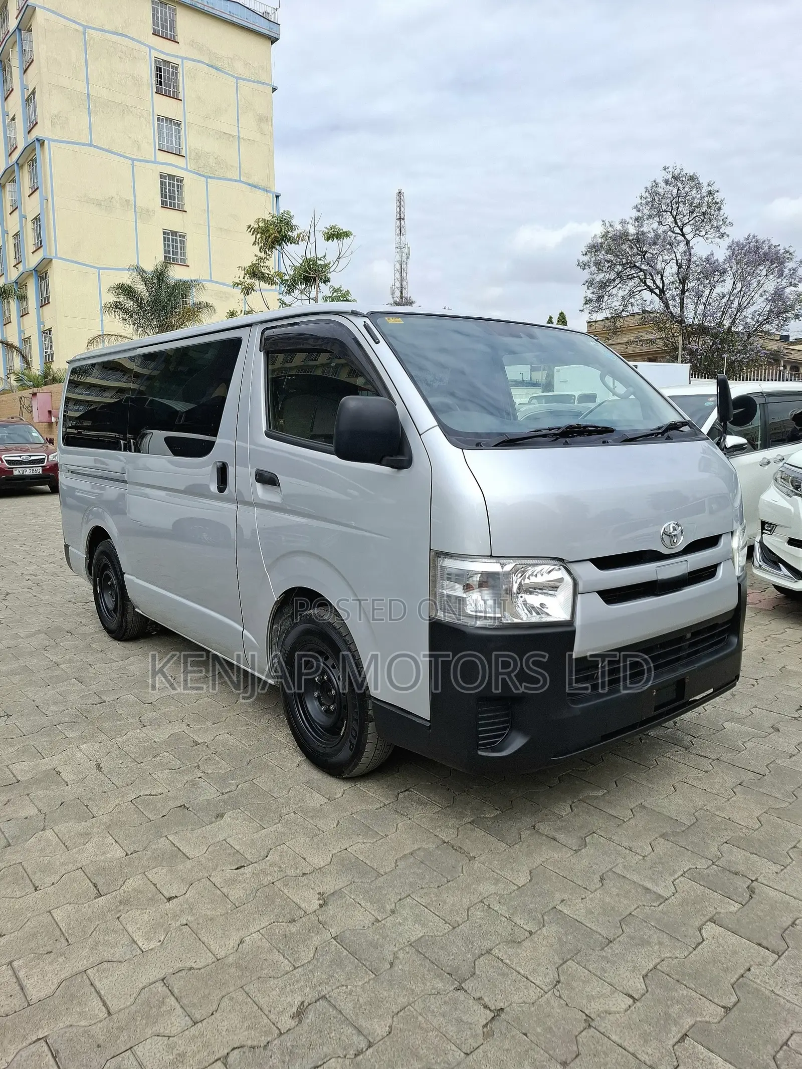 Toyota HiAce 2020 Silver