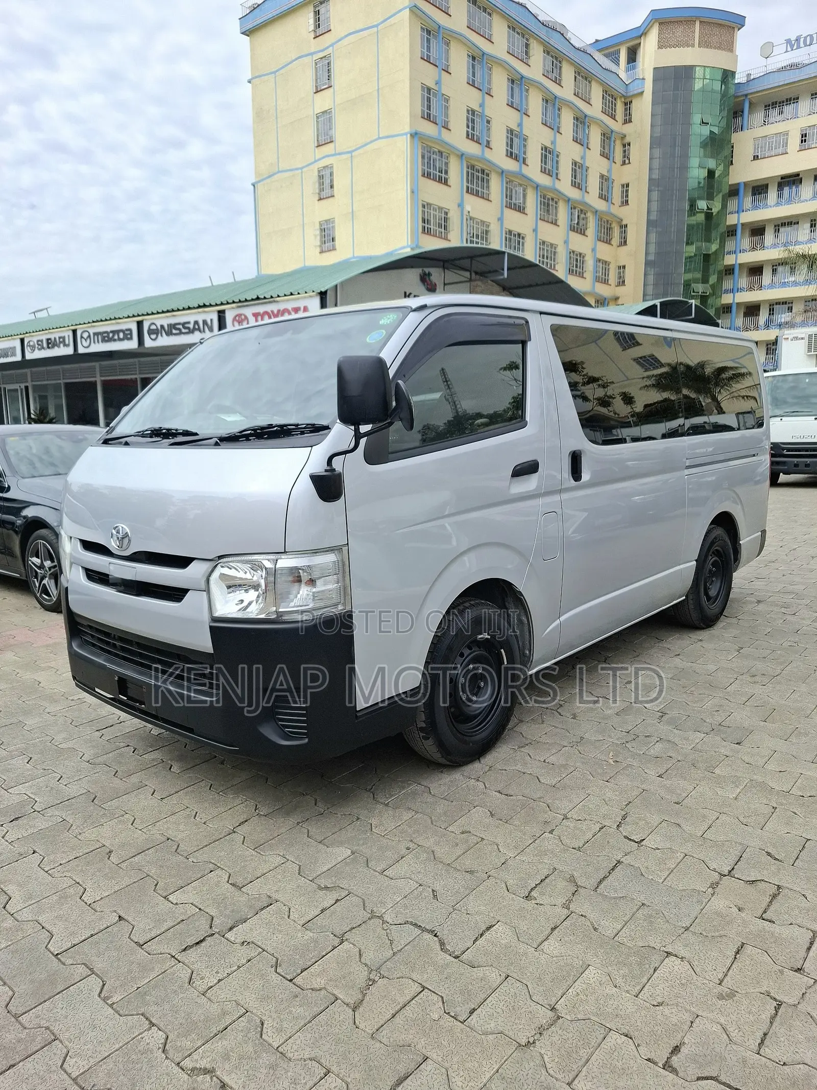 Toyota HiAce 2020 Silver