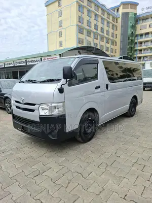 Toyota HiAce 2020 Silver