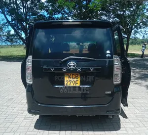 Toyota Voxy 2008 Black
