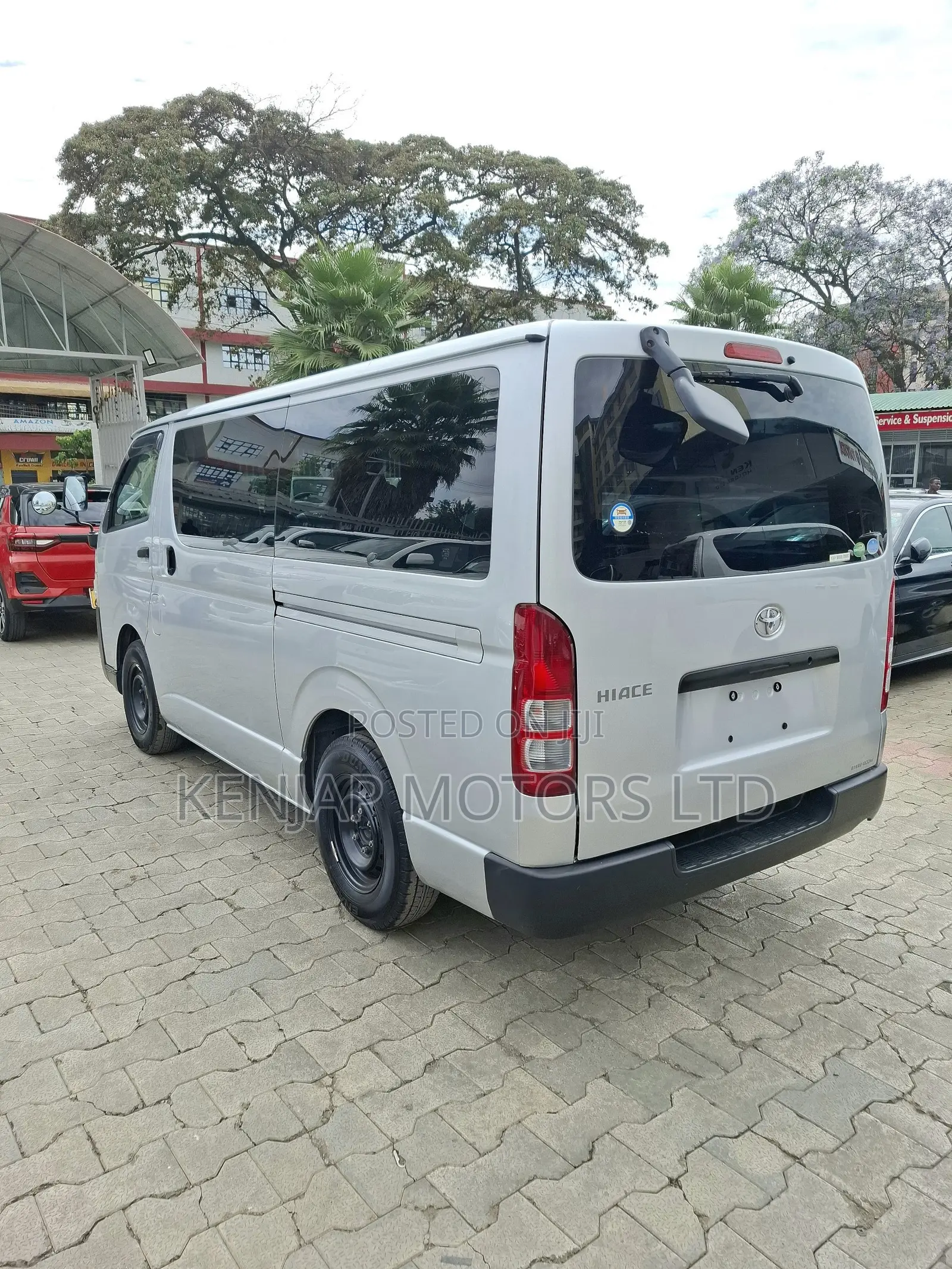 Toyota HiAce 2020 Silver