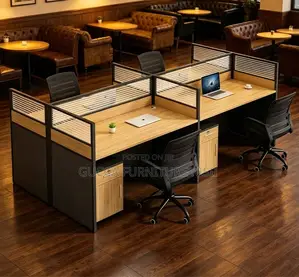 4 Seater Office Collaborative Task Station