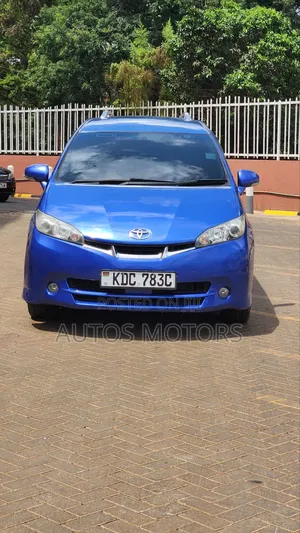 Toyota Wish 2014 Blue