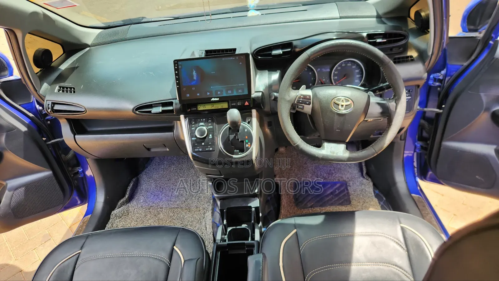 Toyota Wish 2014 Blue